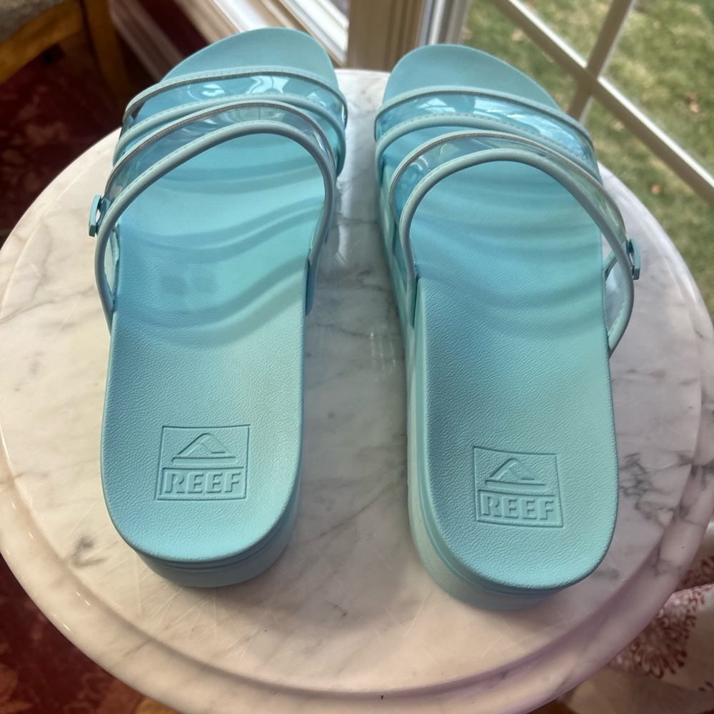 Reef Vista Hi- Energy Platform Slide Sandals light blue/ Aqua Size 9.5
